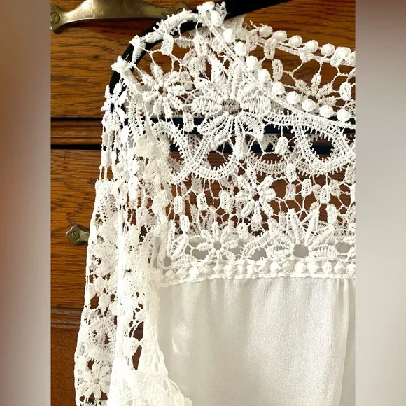 Elegant Lace White Blouse* - Picture 2 of 10